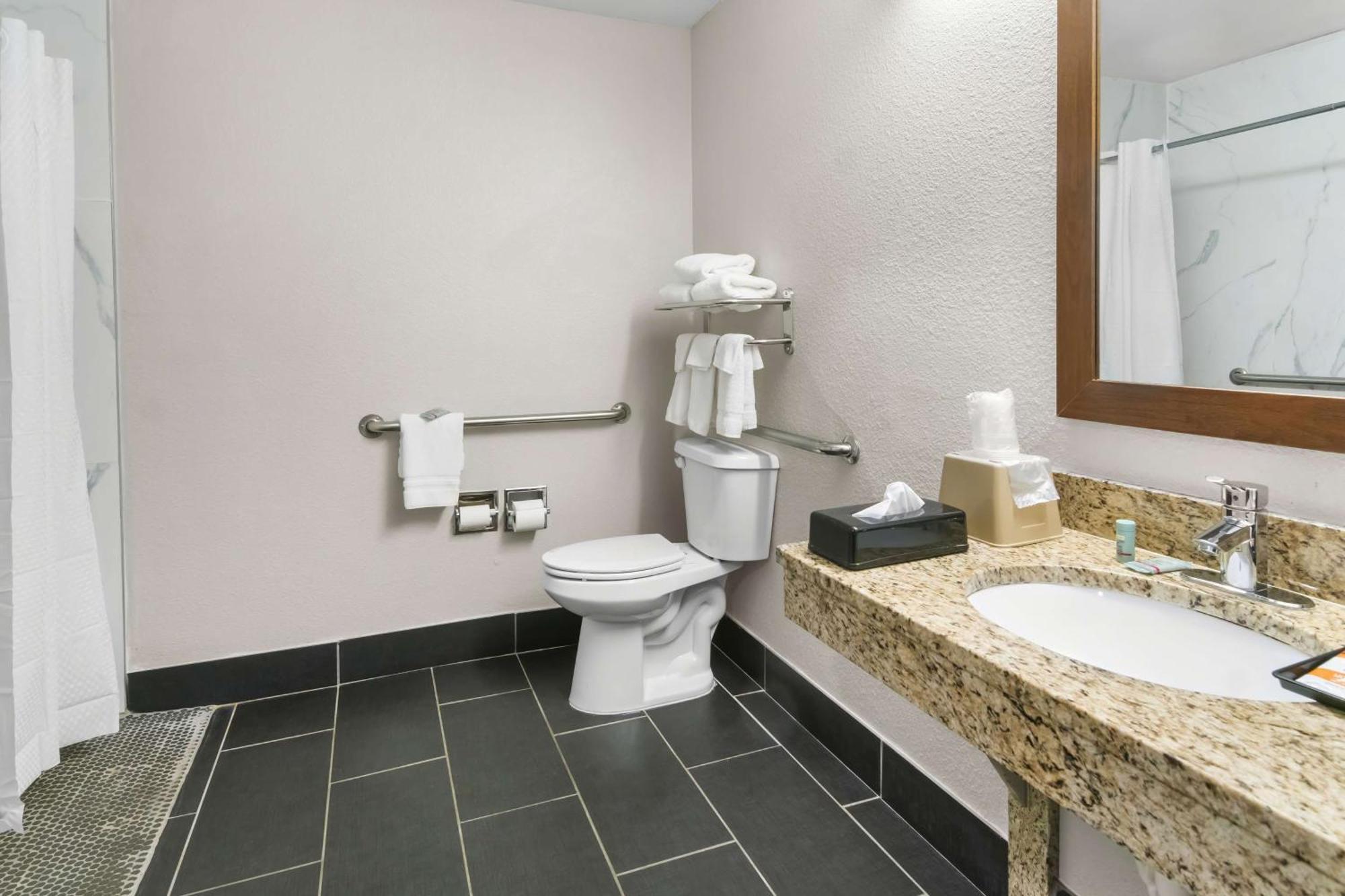 Surestay Plus By Best Western Fort Worth Benbrook Kültér fotó